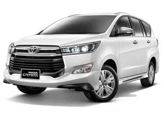 Innova Crysta taxi in Jaisalmer